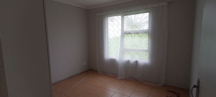 3 Bedroom Property for Sale in Sunnyridge Eastern Cape